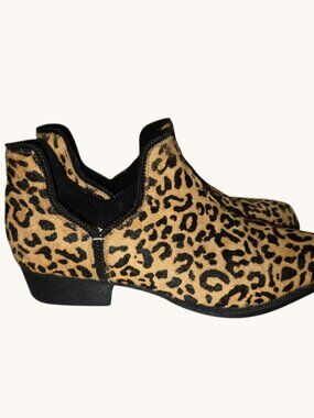 Women's SENSO Blake Leopard textured booties Size 37